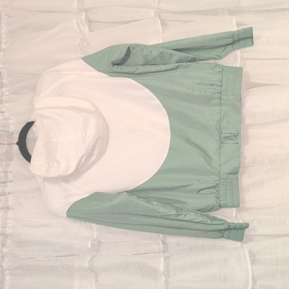 Retro Vibe DAE Green and White Wind Jacket Zipper With Hood Small - Picture 5 of 6